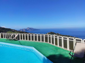 Villa Giulia upto 12people overlooking Capri Massa Lubrense